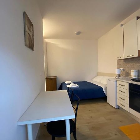 Апартаменти Mini Loft - Bari Centro - A Due Passi Dal Mare Екстер'єр фото