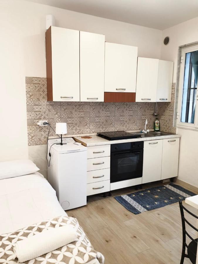 Апартаменти Mini Loft - Bari Centro - A Due Passi Dal Mare Екстер'єр фото